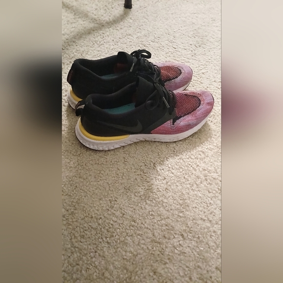 Nike Odyssey react 2 flynit - Picture 2 of 5